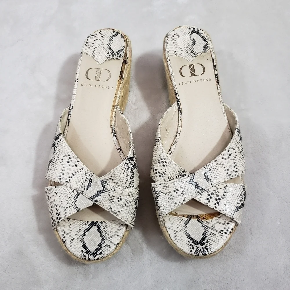 Kelsi Dagger Bianca Snakeskin Criss Cross Espadrille Wedge Sandal Size 8.5